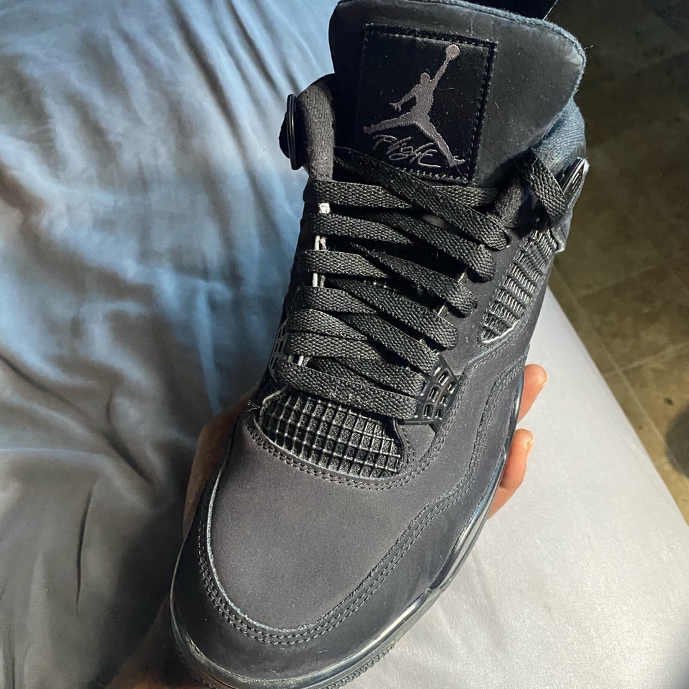 Jordan 4 Black Cats